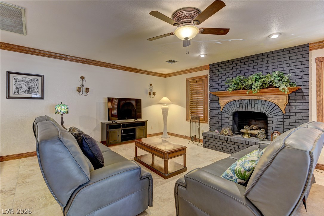 3380 Camino Gardens Way Las Vegas NV 89146