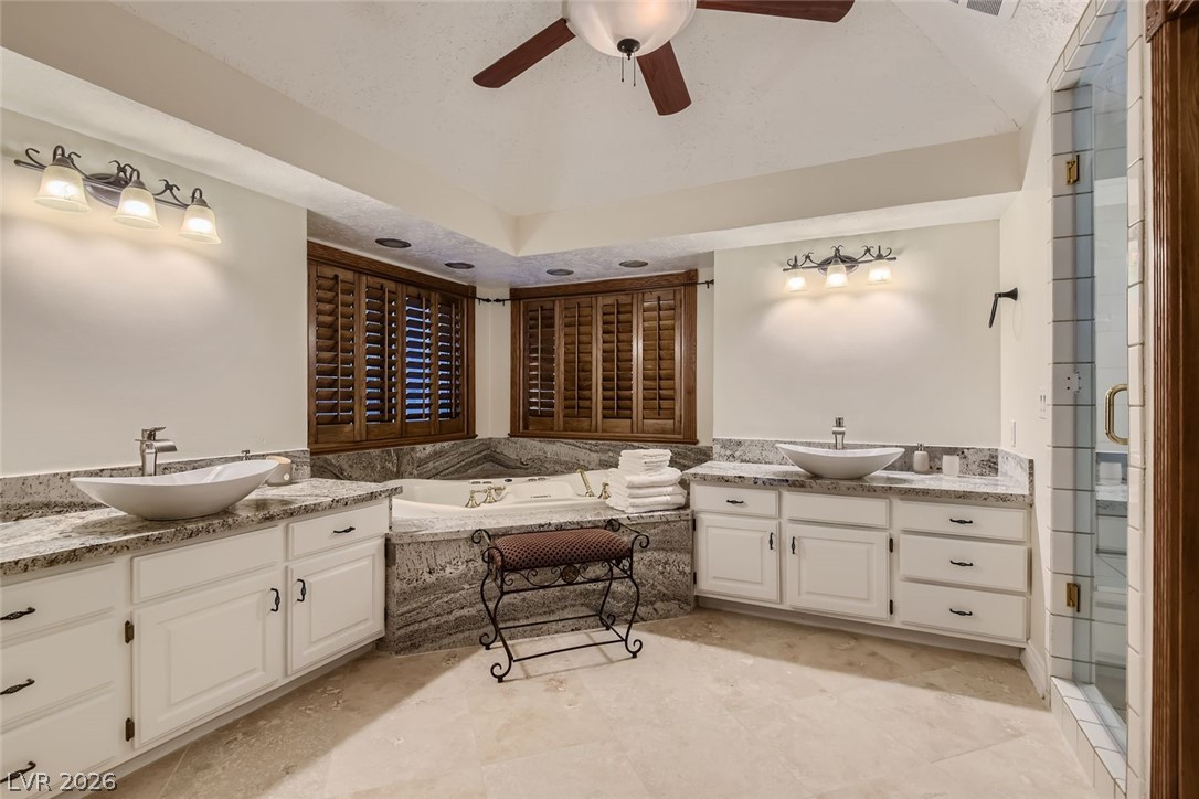 3380 Camino Gardens Way Las Vegas NV 89146