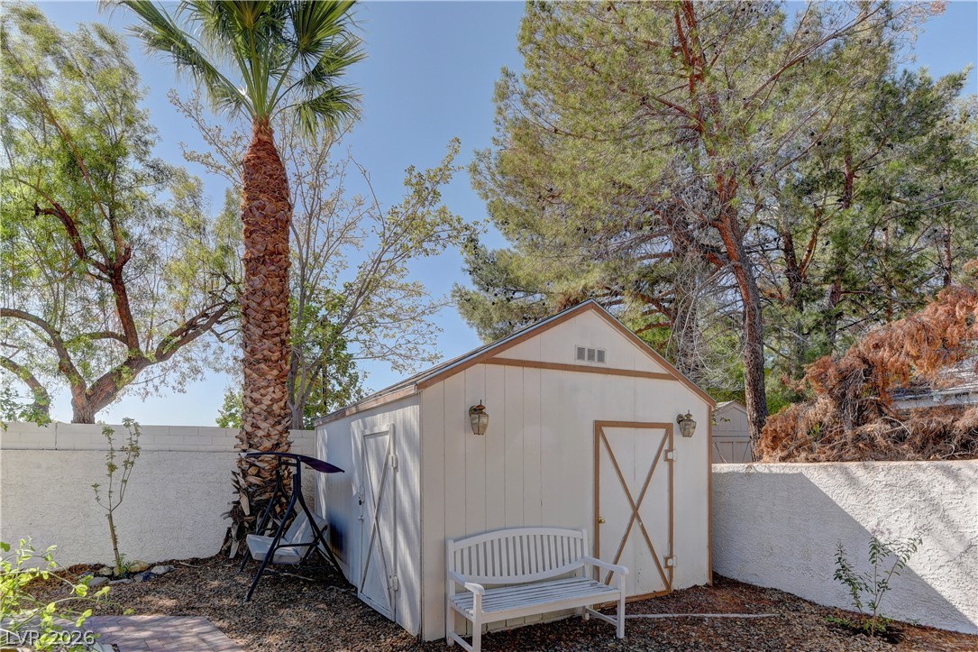 3380 Camino Gardens Way Las Vegas NV 89146