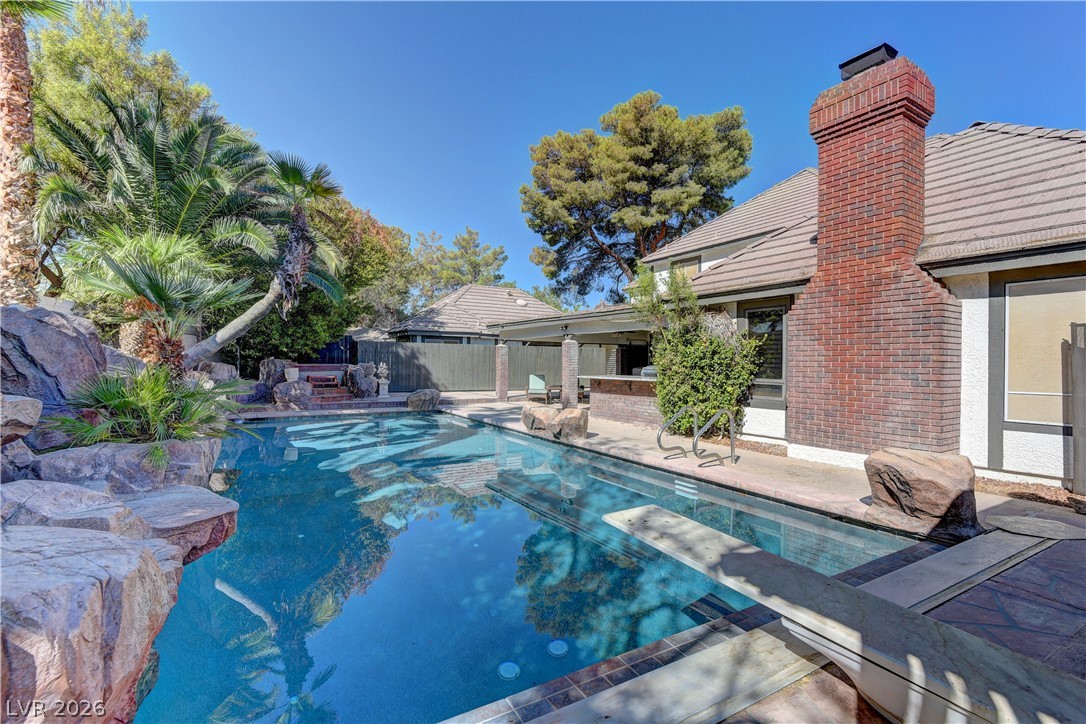 3380 Camino Gardens Way Las Vegas NV 89146