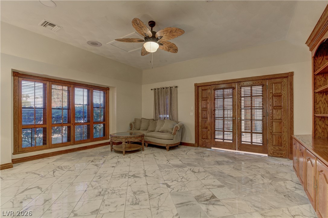 3380 Camino Gardens Way Las Vegas NV 89146