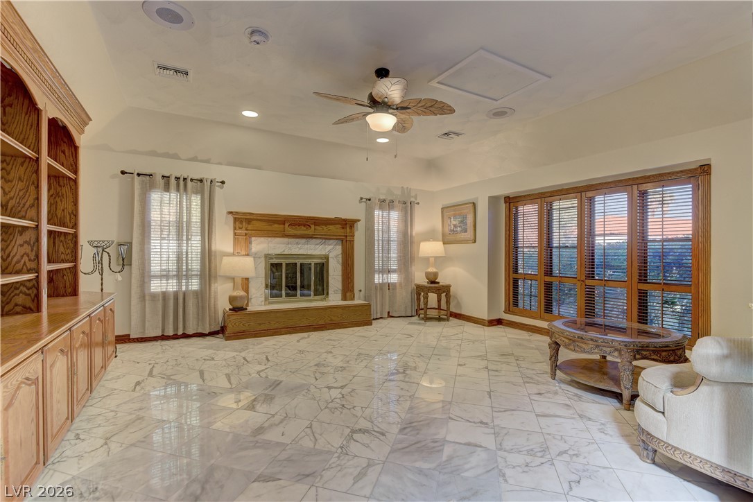 3380 Camino Gardens Way Las Vegas NV 89146