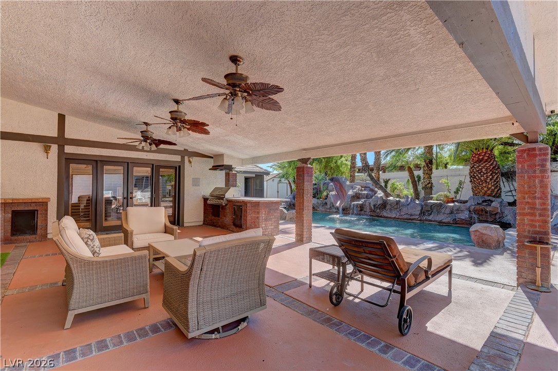 3380 Camino Gardens Way Las Vegas NV 89146