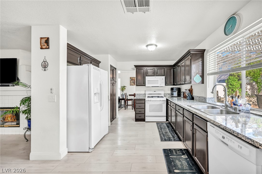 7225 Old Mission Drive Las Vegas NV 89128