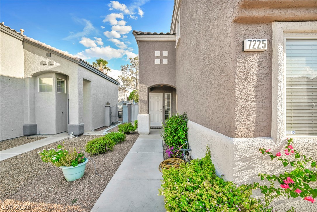 7225 Old Mission Drive Las Vegas NV 89128
