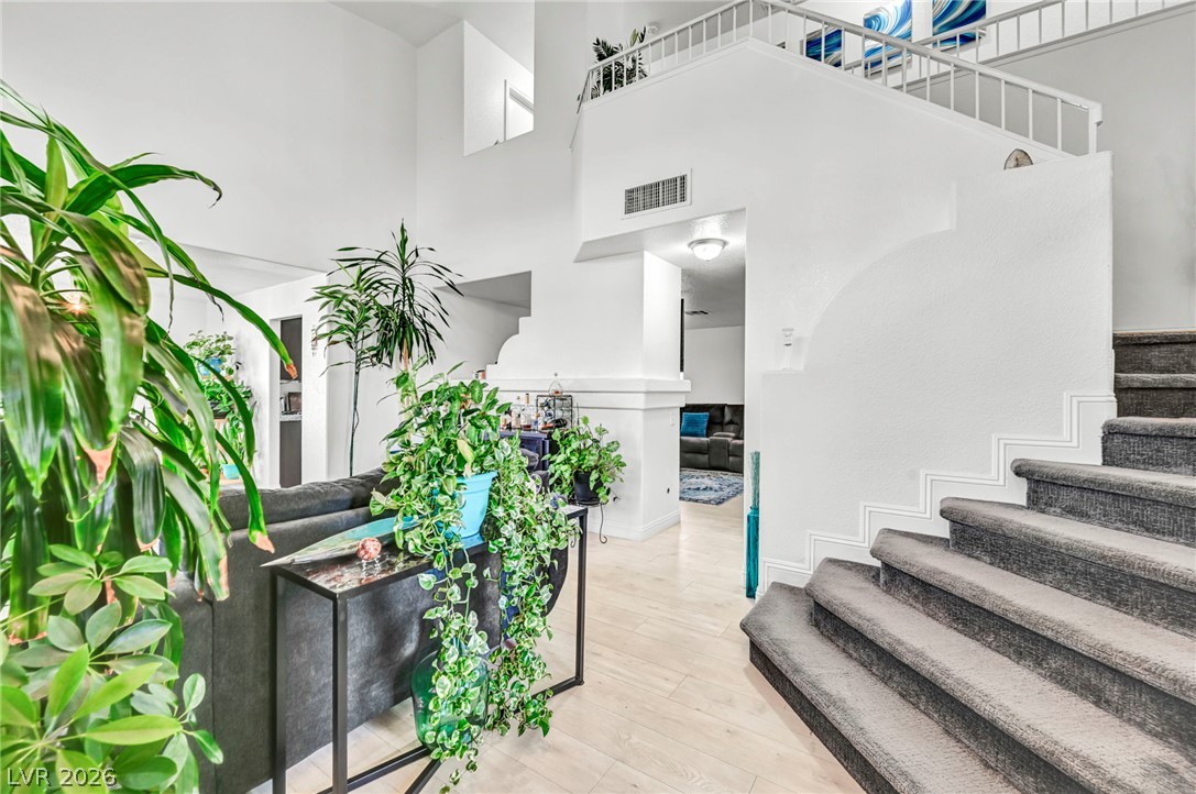 7225 Old Mission Drive Las Vegas NV 89128