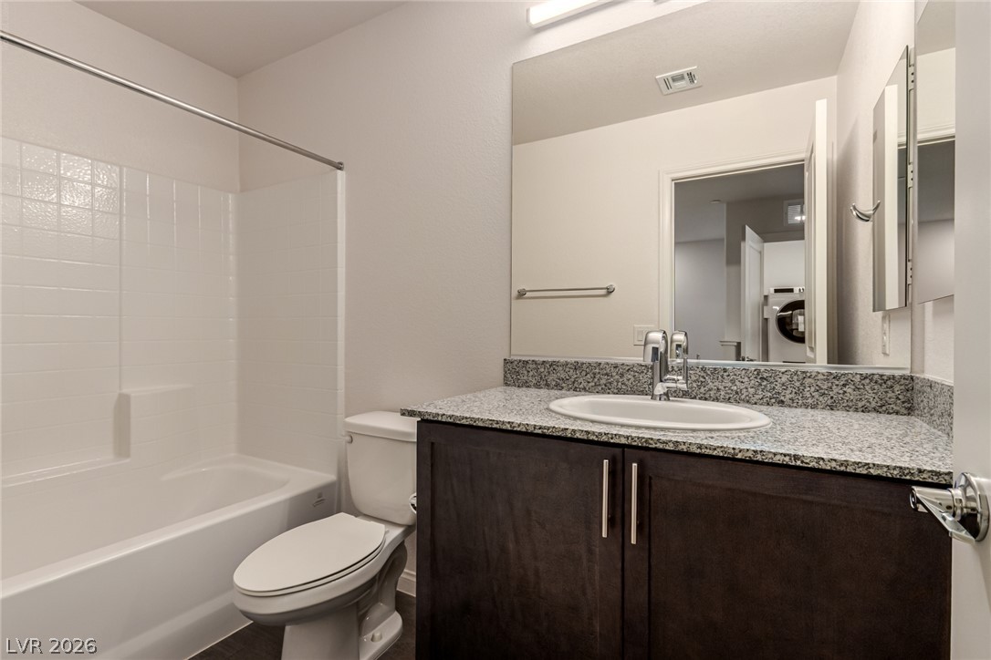 2829 Champagne Gold Avenue North Las Vegas NV 89086