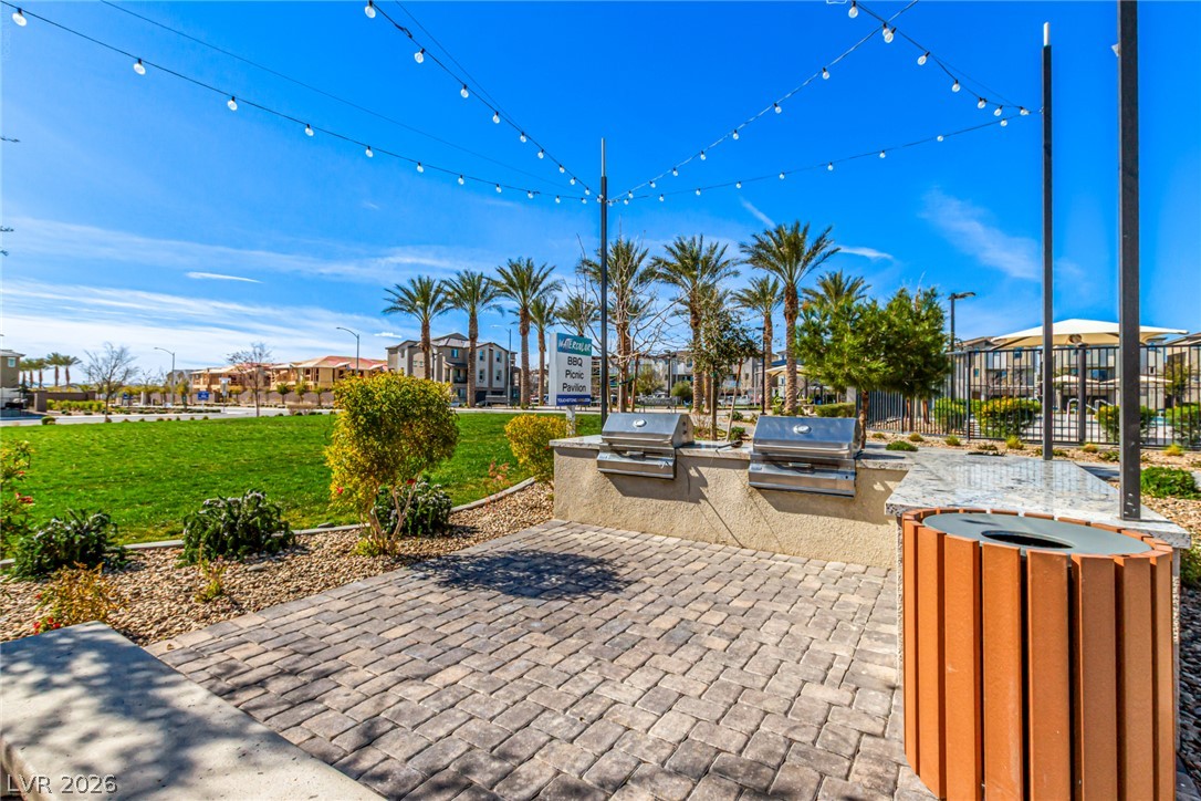 2829 Champagne Gold Avenue North Las Vegas NV 89086