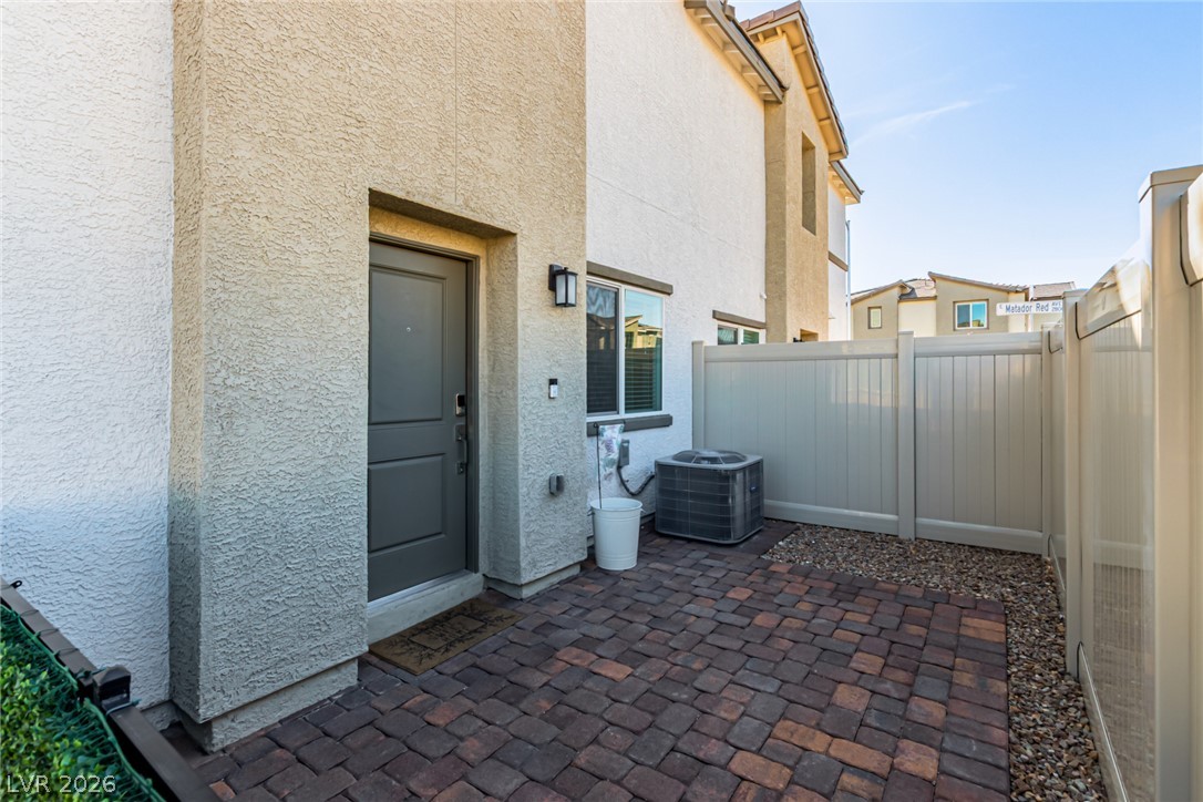 2829 Champagne Gold Avenue North Las Vegas NV 89086
