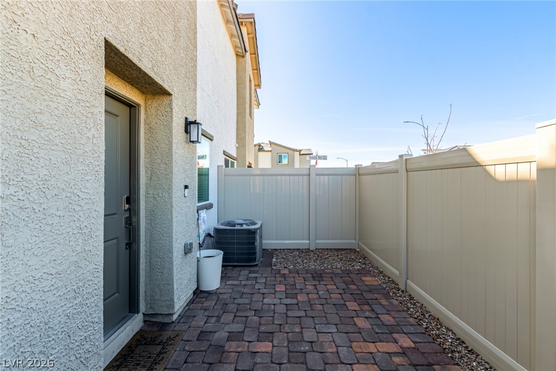 2829 Champagne Gold Avenue North Las Vegas NV 89086