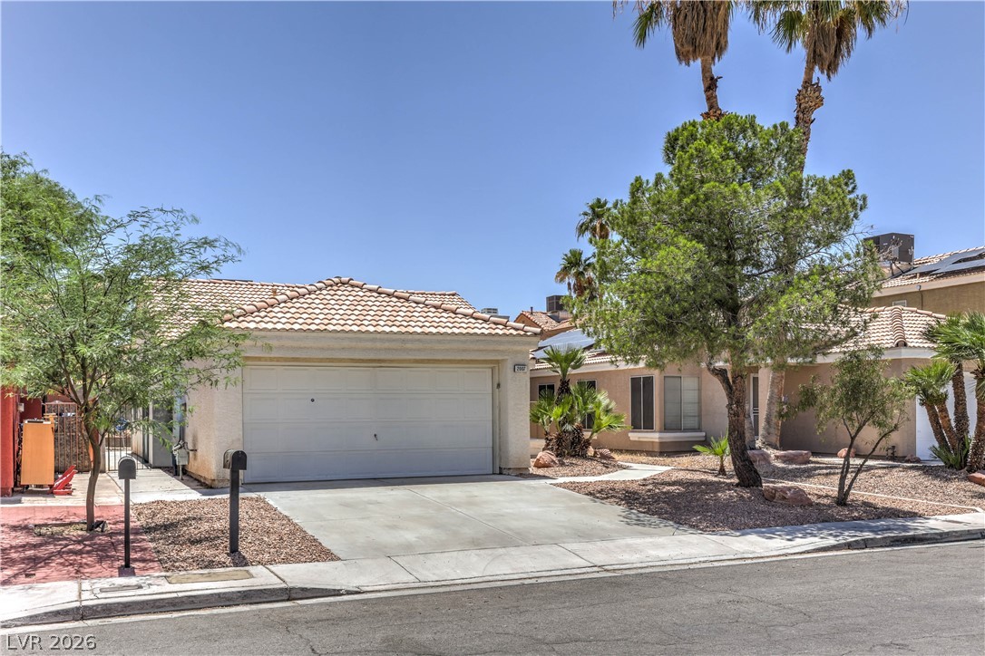 2007 Glistening Sands Drive Las Vegas NV 89119