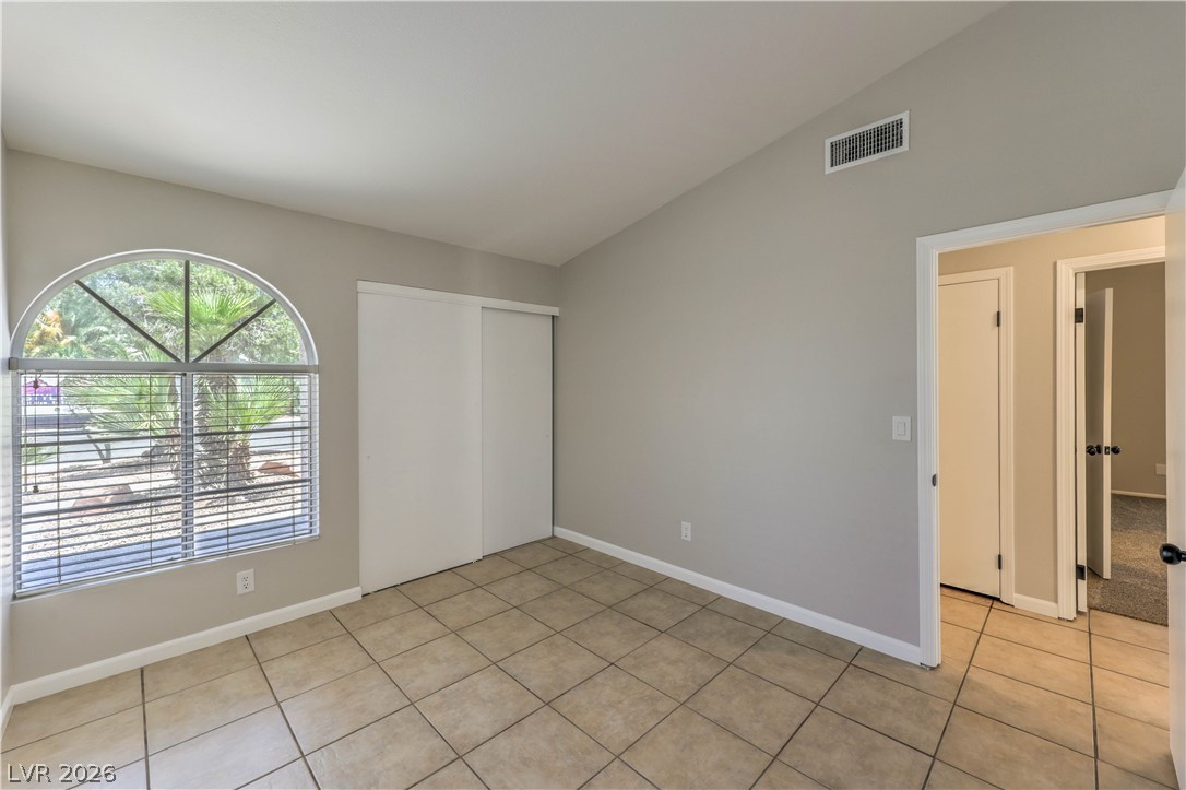 2007 Glistening Sands Drive Las Vegas NV 89119