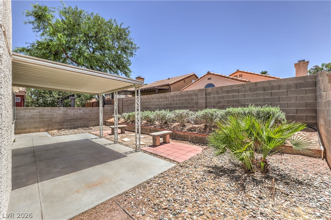 2007 Glistening Sands Drive Las Vegas NV 89119