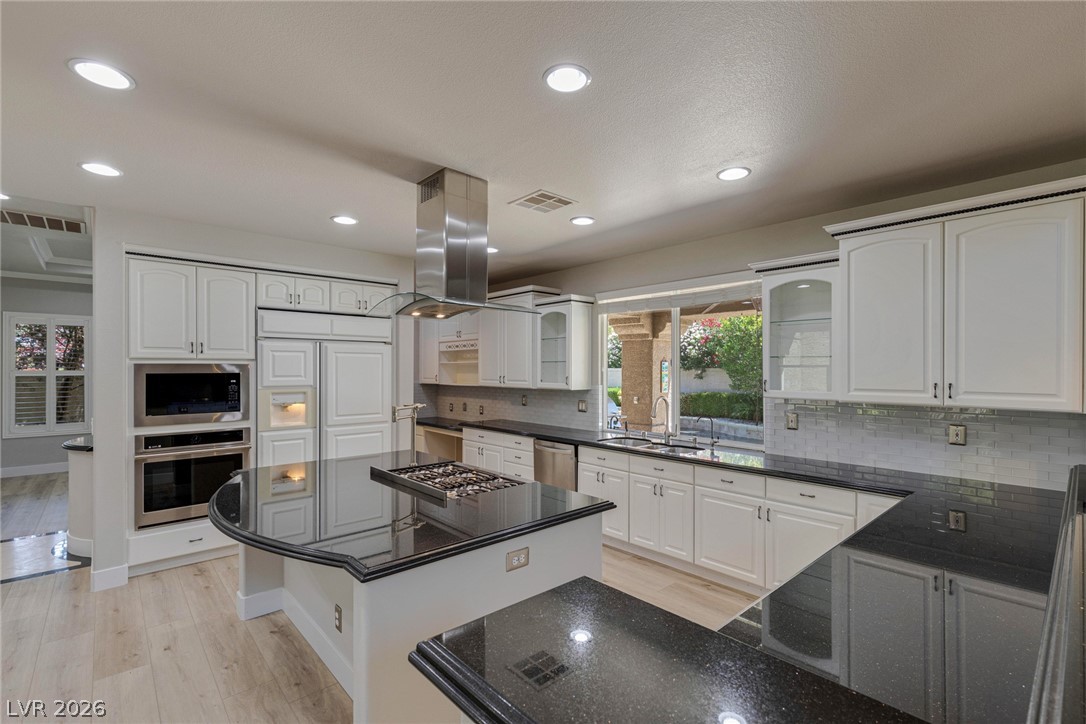 300 Kingsclear Court Las Vegas NV 89145