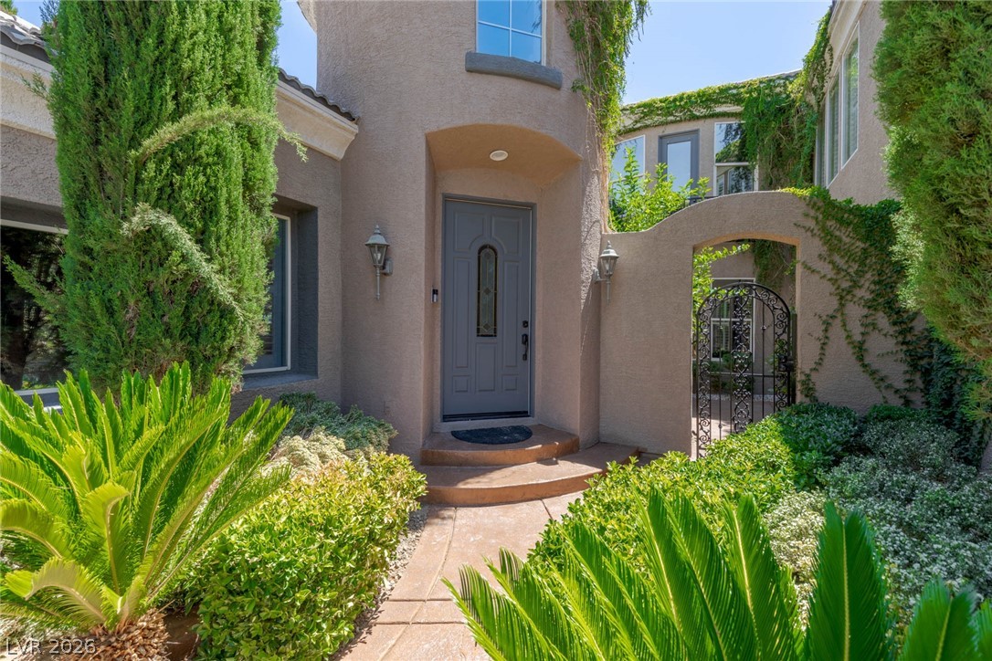 300 Kingsclear Court Las Vegas NV 89145
