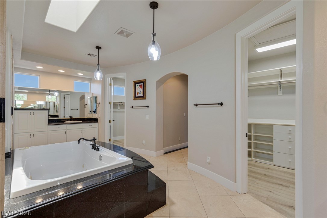 300 Kingsclear Court Las Vegas NV 89145