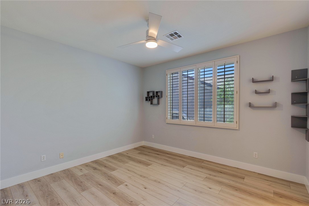 300 Kingsclear Court Las Vegas NV 89145