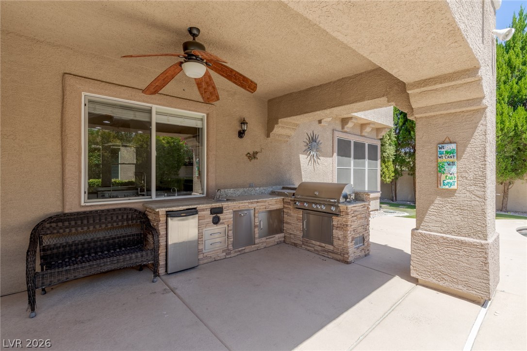 300 Kingsclear Court Las Vegas NV 89145