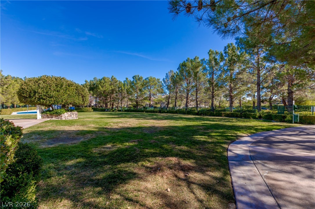 300 Kingsclear Court Las Vegas NV 89145