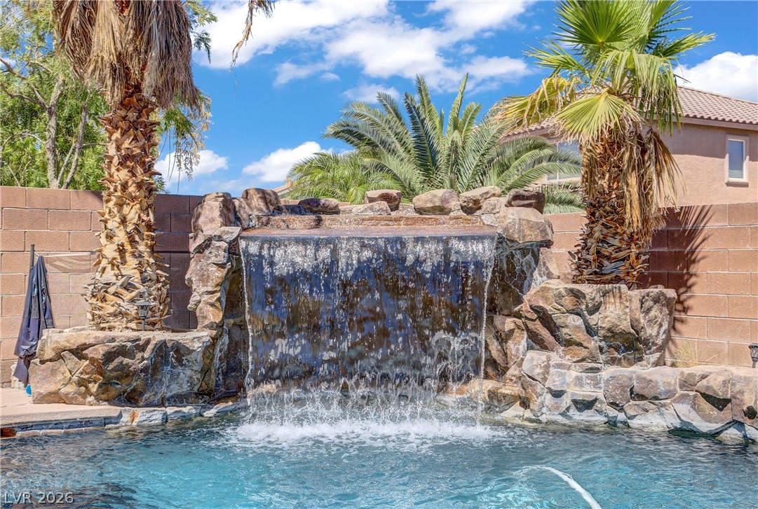 6908 Fox Sparrow Court North Las Vegas NV 89084