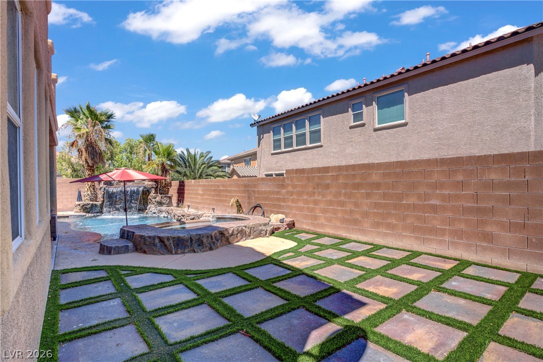 6908 Fox Sparrow Court North Las Vegas NV 89084