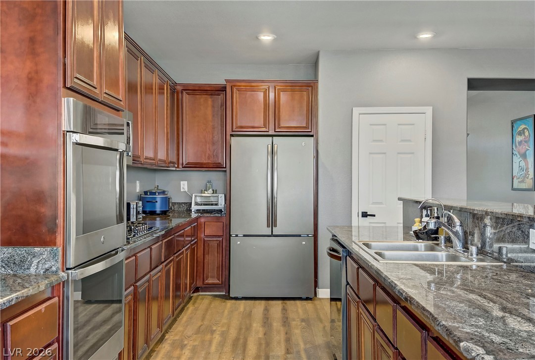 6908 Fox Sparrow Court North Las Vegas NV 89084