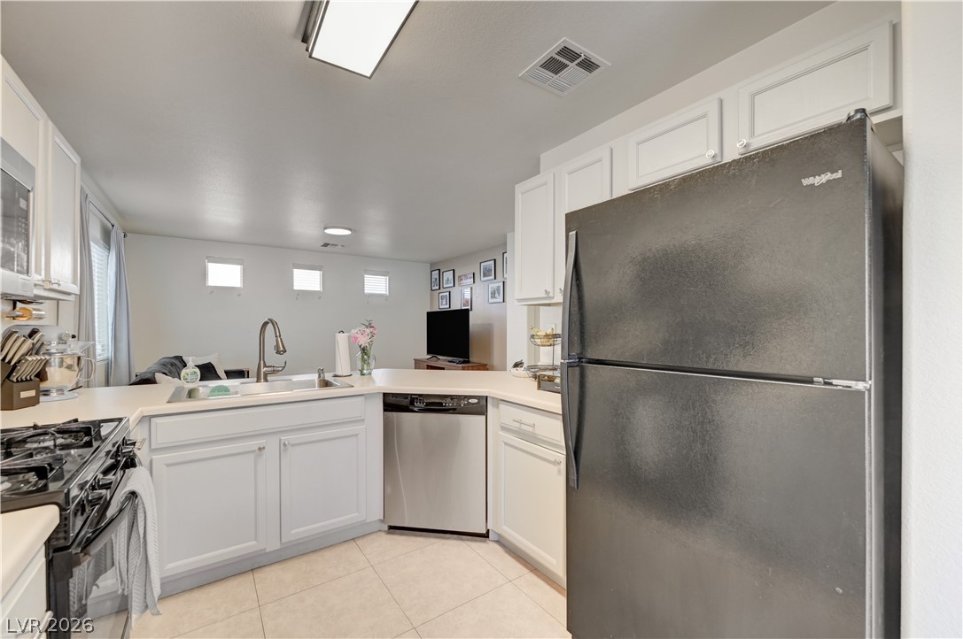 10374 Midnight Iris Street Las Vegas NV 89183