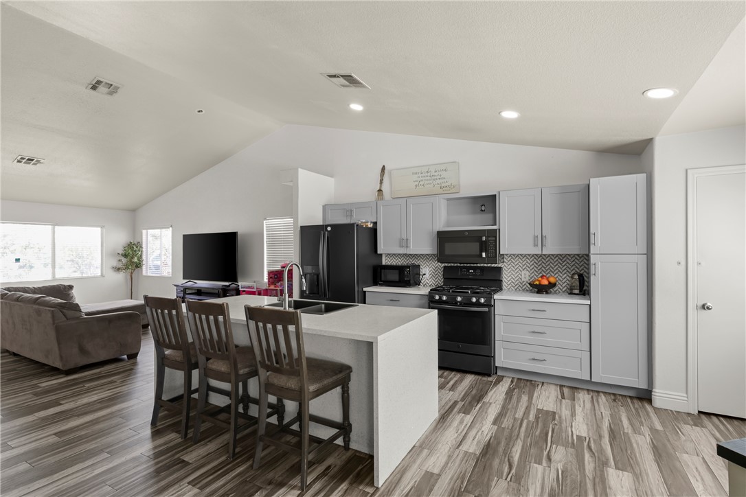 5438 Iberville Street North Las Vegas NV 89031