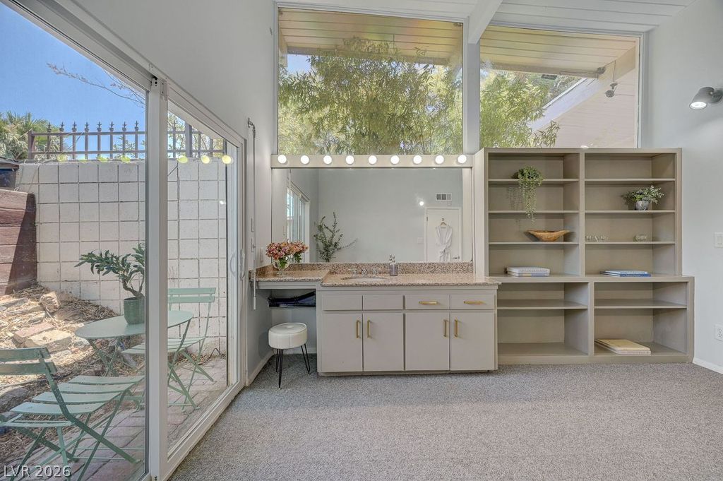 549 Canosa Avenue Las Vegas NV 89104