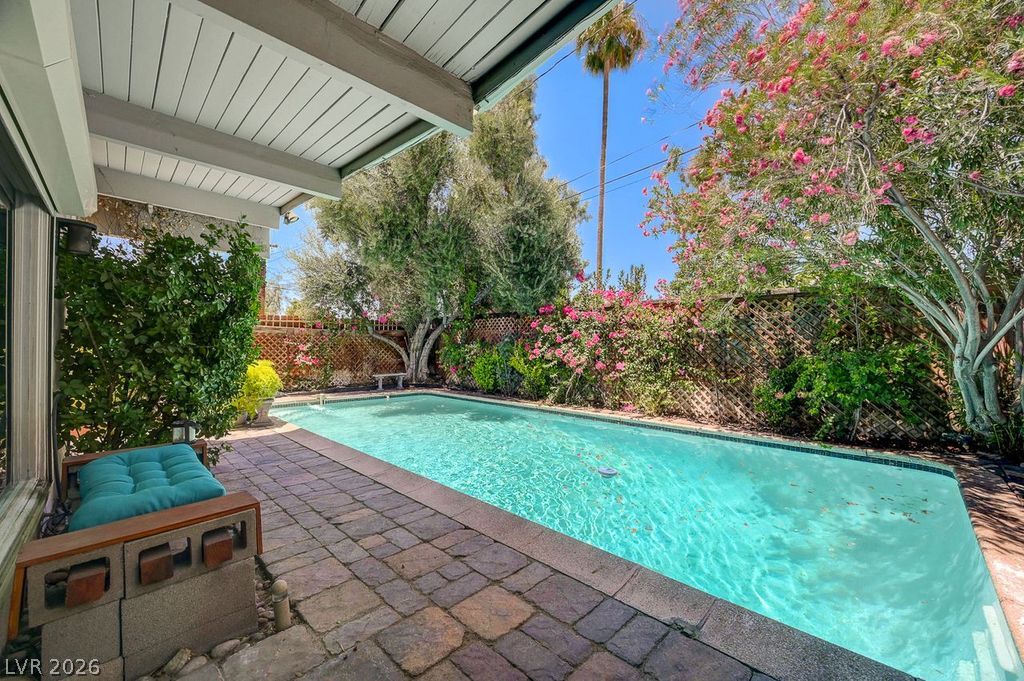 549 Canosa Avenue Las Vegas NV 89104