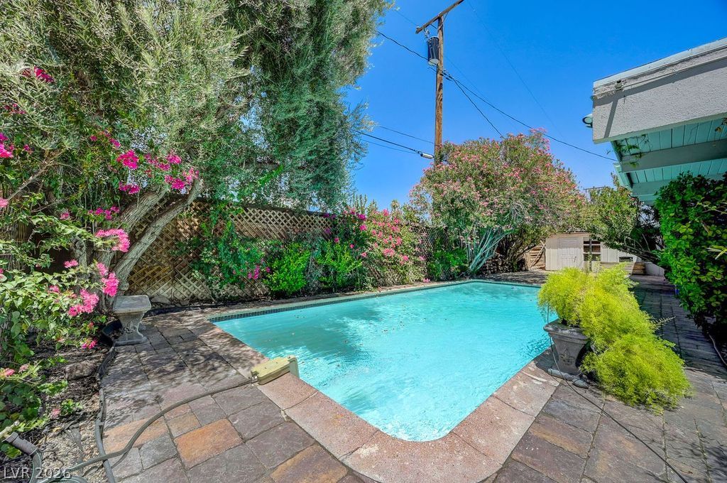 549 Canosa Avenue Las Vegas NV 89104