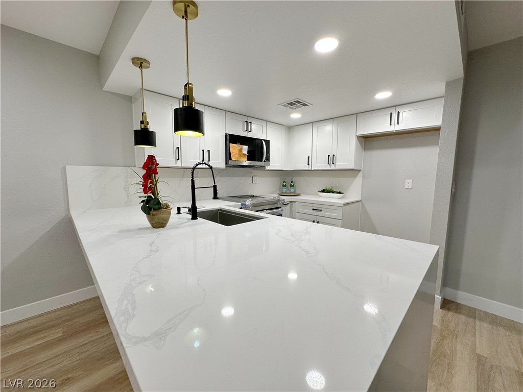 2471 Old Forge Lane 103 Las Vegas NV 89121