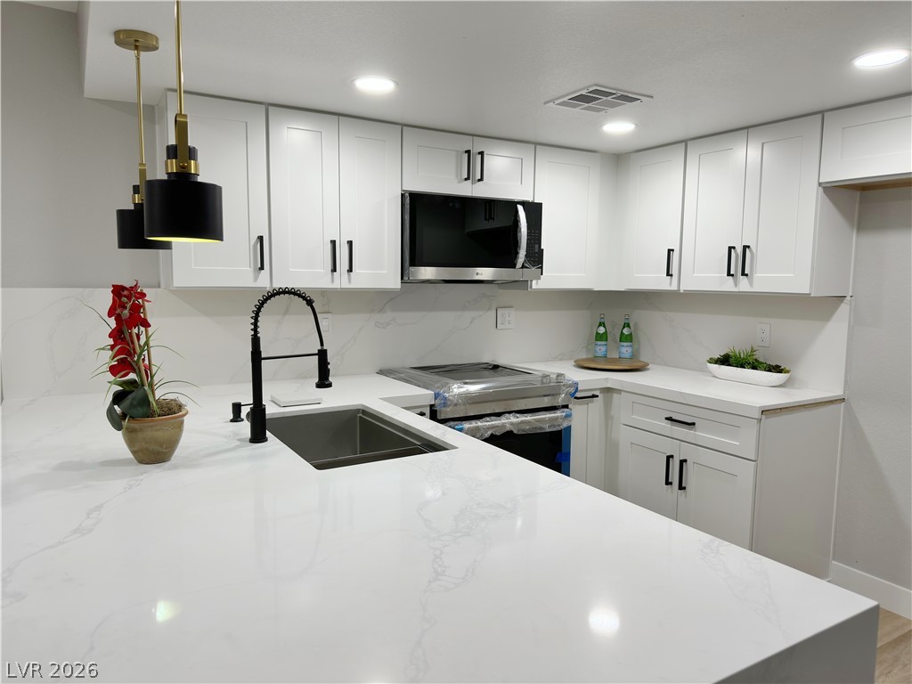 2471 Old Forge Lane 103 Las Vegas NV 89121