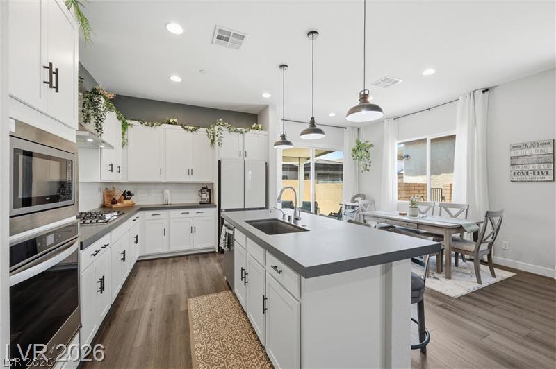 835 Silverton Springs Street Henderson NV 89011