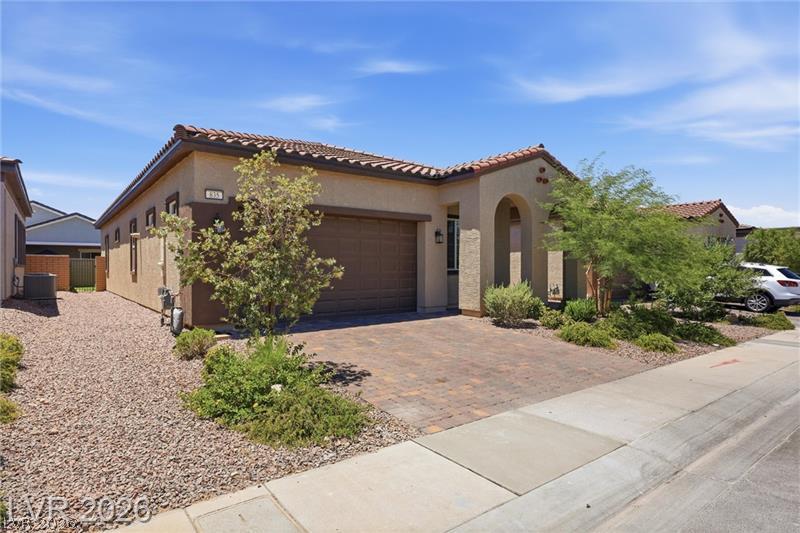 835 Silverton Springs Street Henderson NV 89011
