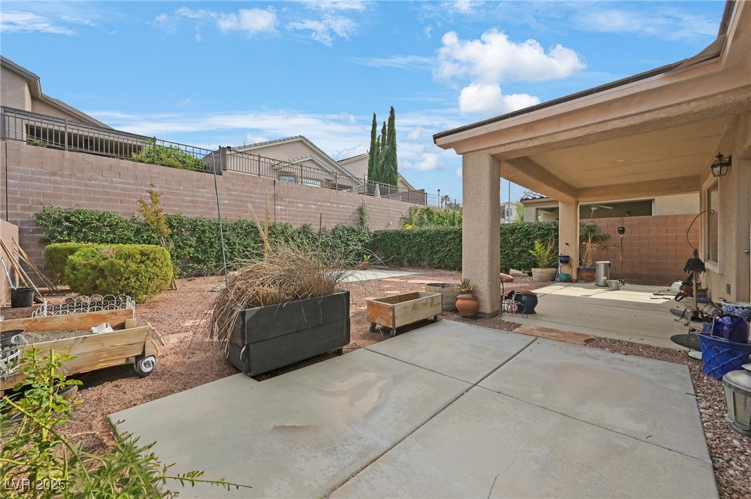 2289 Manosque Lane Henderson NV 89044