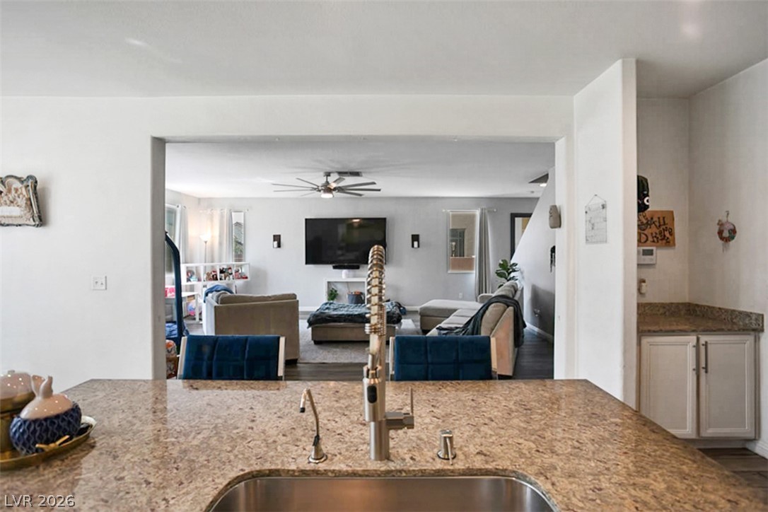 5732 Aspen Park Lane North Las Vegas NV 89081