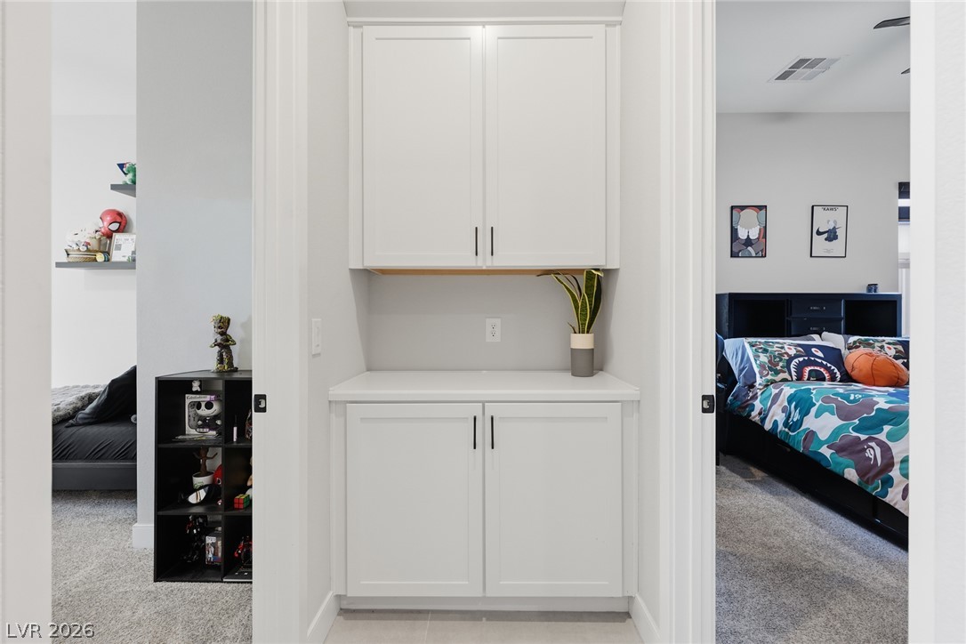 8575 Nicholas James Avenue Las Vegas NV 89143