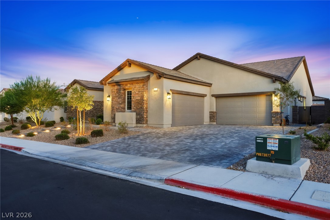 8575 Nicholas James Avenue Las Vegas NV 89143