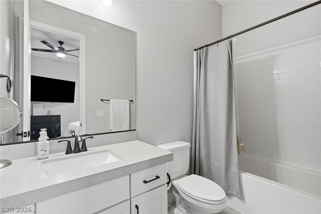 8575 Nicholas James Avenue Las Vegas NV 89143