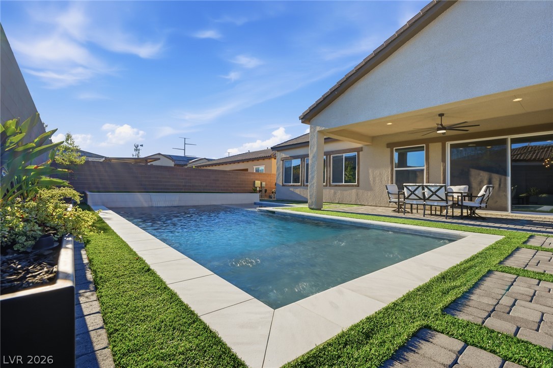 8575 Nicholas James Avenue Las Vegas NV 89143