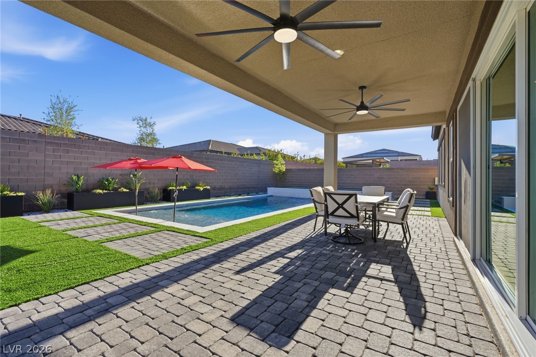 8575 Nicholas James Avenue Las Vegas NV 89143