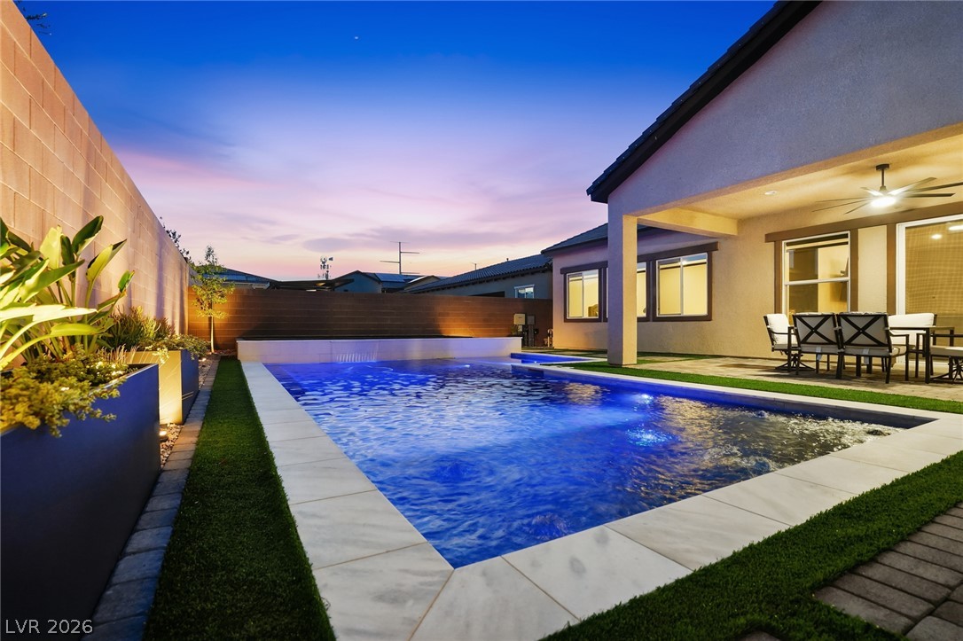 8575 Nicholas James Avenue Las Vegas NV 89143
