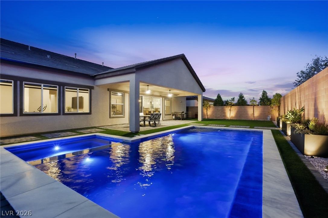 8575 Nicholas James Avenue Las Vegas NV 89143