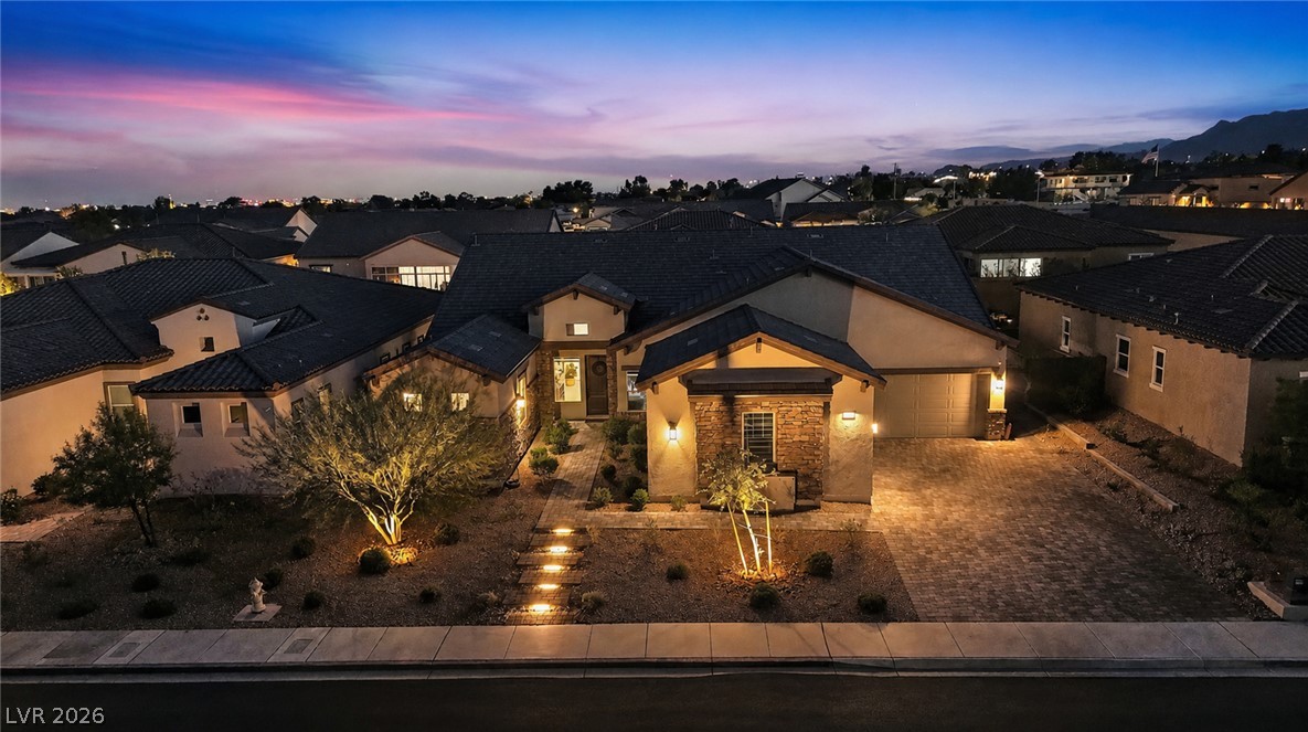 8575 Nicholas James Avenue Las Vegas NV 89143