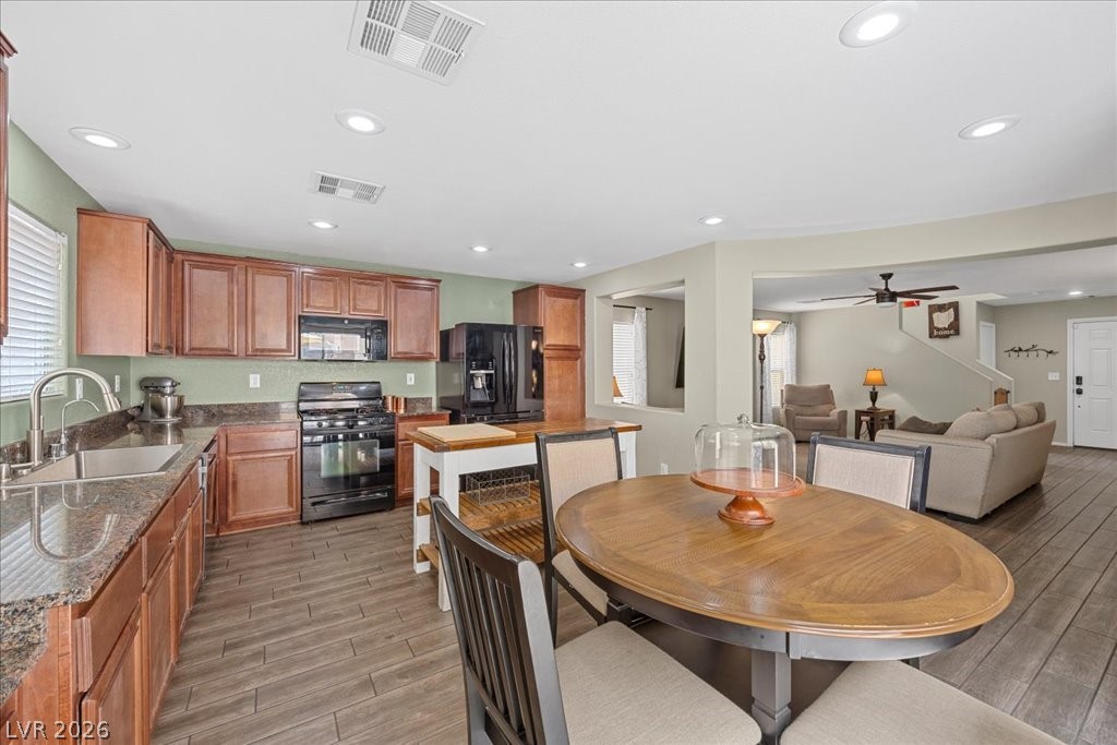 8957 Ornate Glade Avenue Las Vegas NV 89148