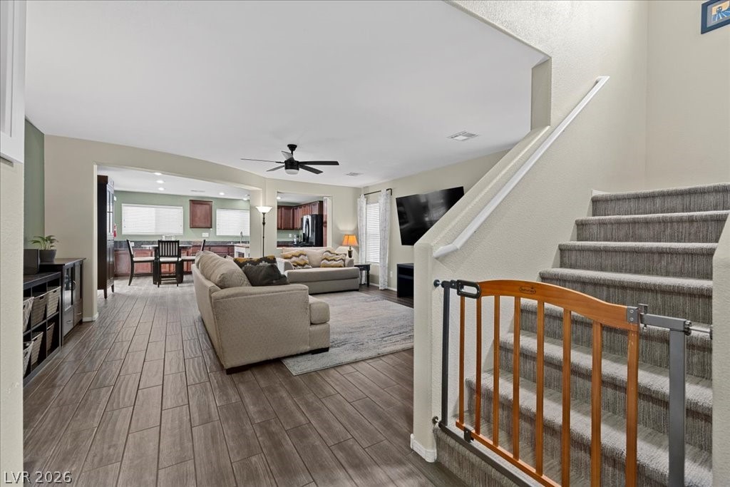 8957 Ornate Glade Avenue Las Vegas NV 89148
