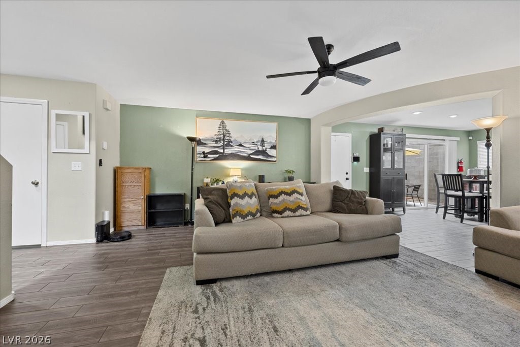 8957 Ornate Glade Avenue Las Vegas NV 89148