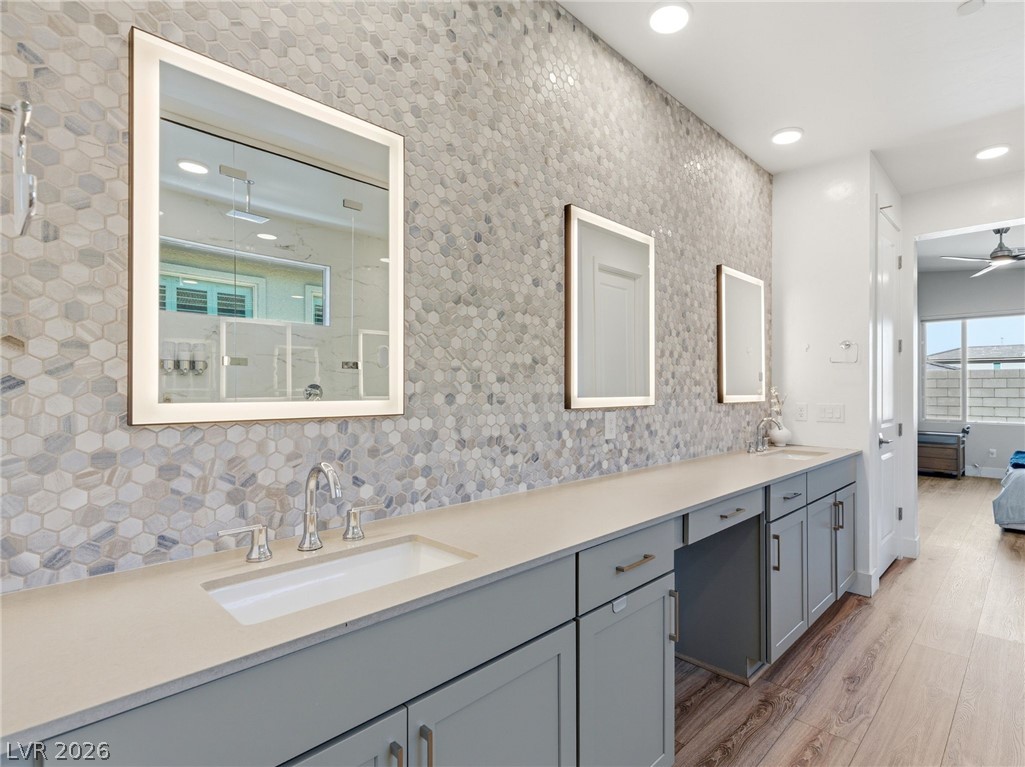 10054 Egan Valley Street Las Vegas NV 89166