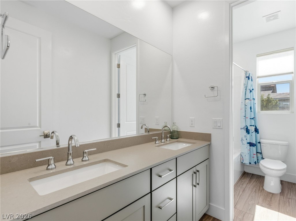 10054 Egan Valley Street Las Vegas NV 89166
